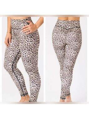Zyia Active Size 0 Brilliant Scrunch Leggings Leopard Print Tan Brown 7/8 HR